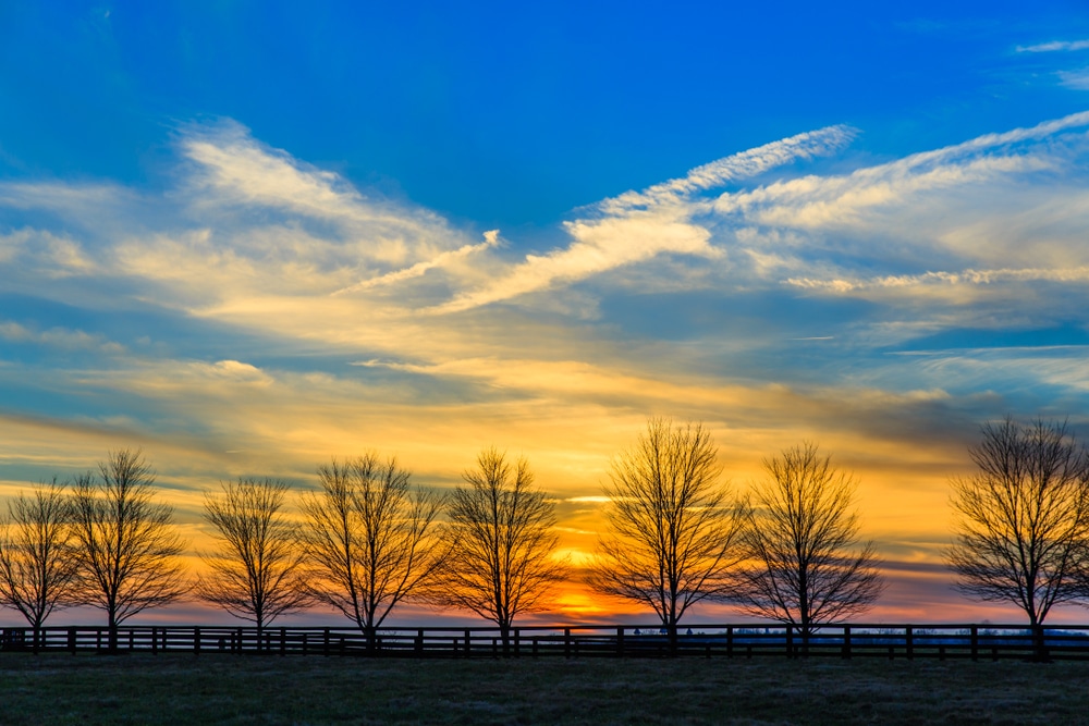 Gorgeous winter sunsets and beautiful scenery to enjoy during your romantic getaways in Kentucky