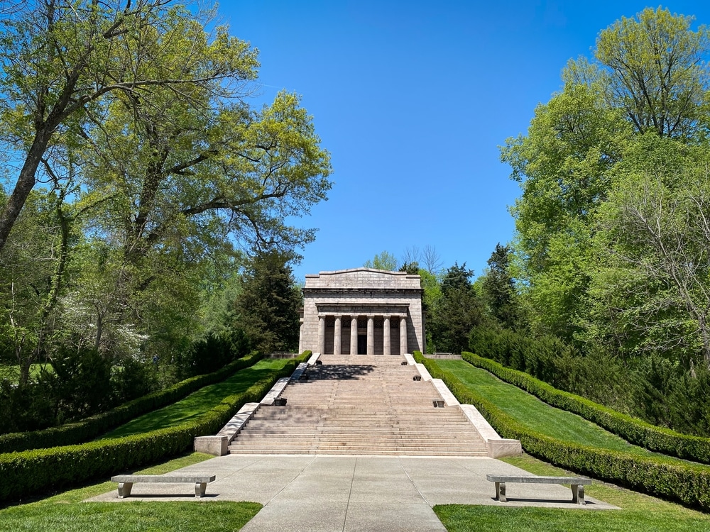The Abraham Lincoln Memorial in Hodgenville, Kentucky, one of the historic sites along the Bourbon Trail in Kentucky.